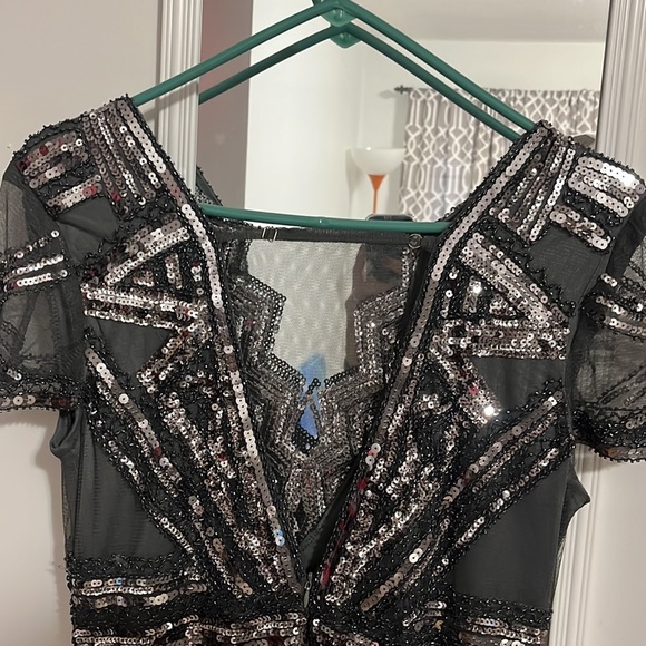 Sparkly Shimmer Dress - Picture 3 of 8